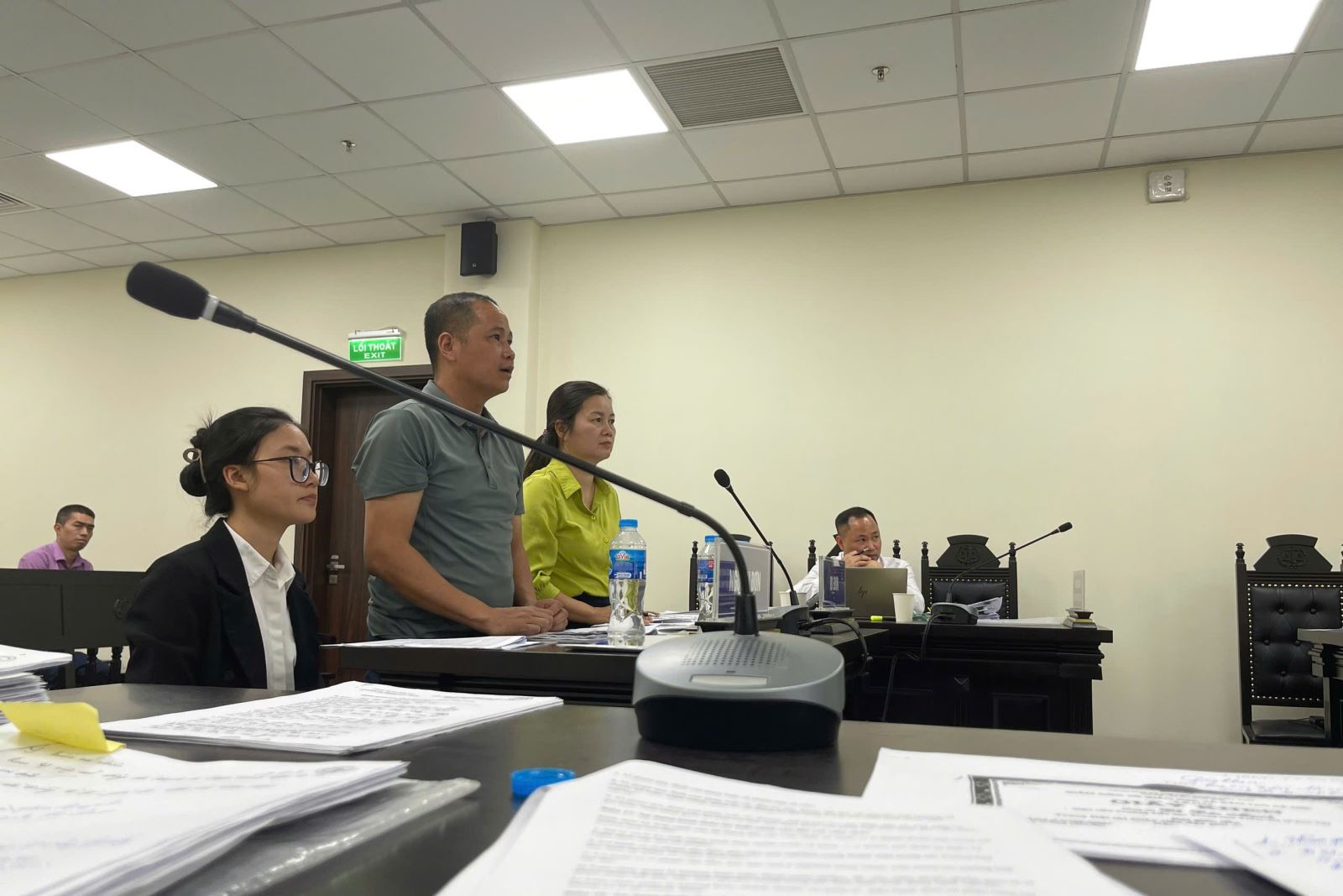 Giáo viên vào cảnh “bước đường cùng” vì nhà trường không chấp hành bản án