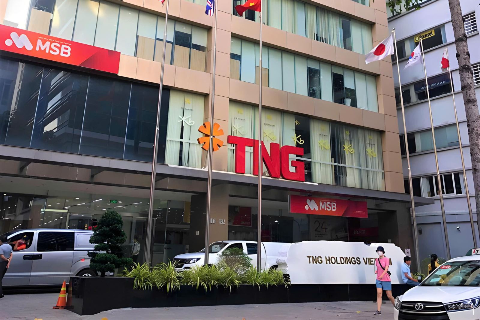 Đặt chỗ bạc tỷ, sổ đỏ vẫn xa tầm tay: Cam kết đầu tư sau sáp nhập địa giới?